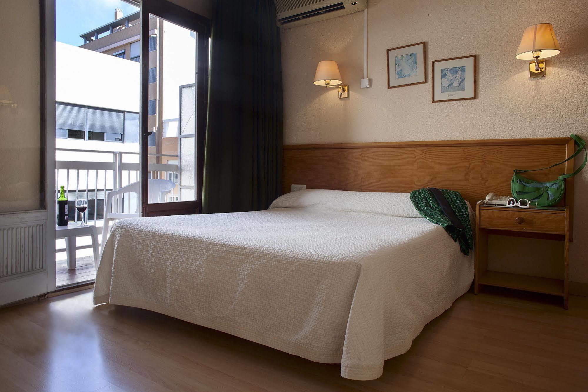 Hotel Goya Αλικάντε Εξωτερικό φωτογραφία